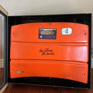 Authentic Shea Stadium Seat autographed by 1969 World Series champion Tom Seaver